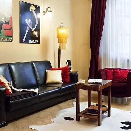 Boutique - Rynek 16 4*