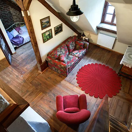 Kamienica Muzykow Aparthotel 4*