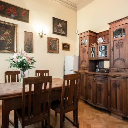 Boutique - Rynek 16 Hotel apartamentowy