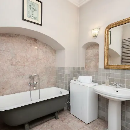 Aparthotel Kamienica Muzykow