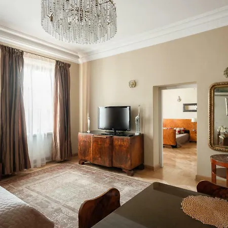 Kamienica Muzykow 4*